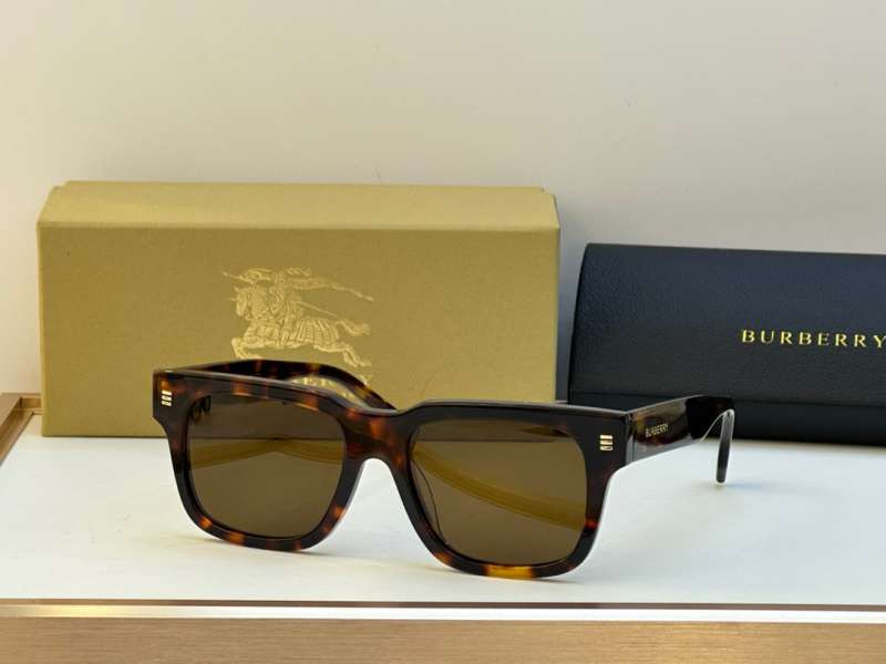 Picture of Burberry Sunglasses _SKUfw53591834fw